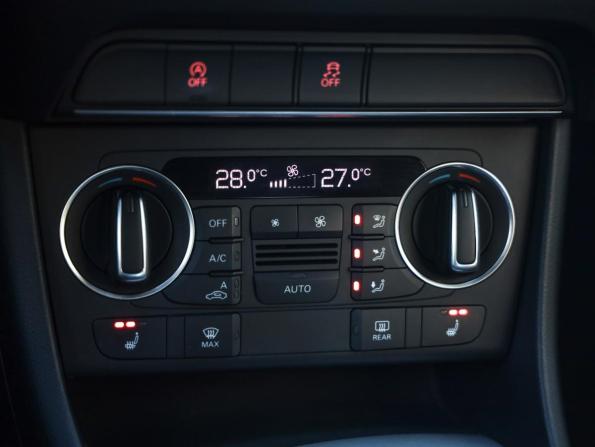 Audi Q3 I (8U) Рестайлинг с пробегом 2016 года, цена 1 619 777 рублей, 184830 км, внедорожник, Автокод Объявления