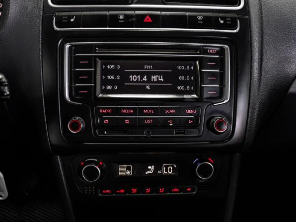 Volkswagen Polo V с пробегом 2013 года, цена 569 000 рублей, 234524 км, седан, Автокод Объявления