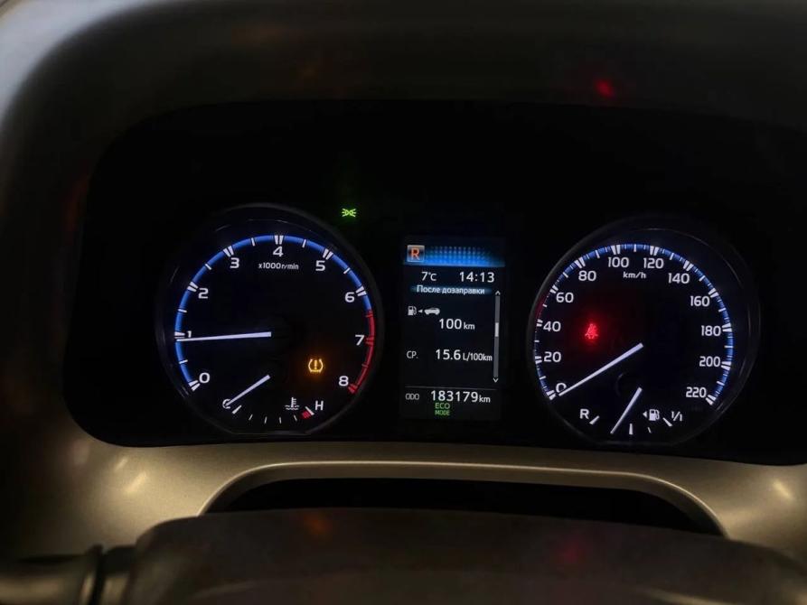 Toyota RAV4 IV (XA40) Рестайлинг Челябинск  - изображение 10