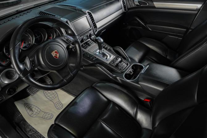 Porsche Cayenne II (958) с пробегом 2012 года, цена 2 069 000 рублей, 169000 км, внедорожник, Автокод Объявления