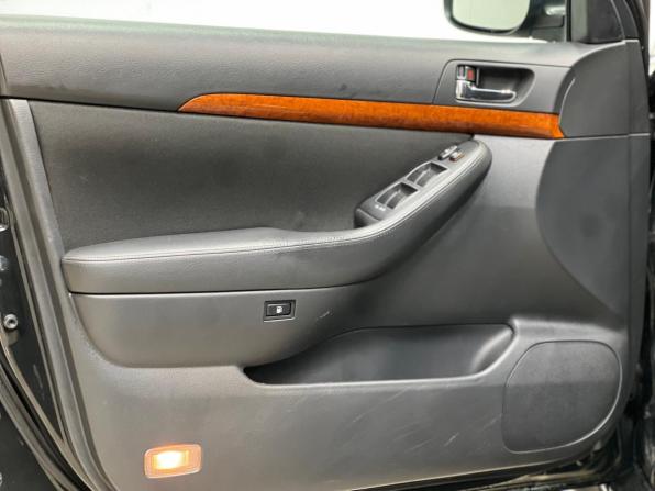 Toyota Avensis II Рестайлинг с пробегом 2008 года, цена 1 050 000 рублей, 258488 км, седан, Автокод Объявления