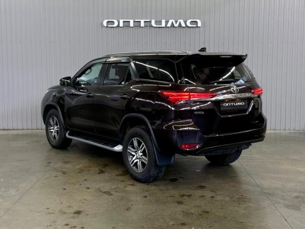 Toyota Fortuner II с пробегом 2017 года, цена 3 397 000 рублей, 171572 км, внедорожник, Автокод Объявления