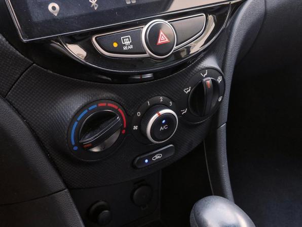Hyundai Solaris I с пробегом 2013 года, цена 607 000 рублей, 236827 км, хэтчбек, Автокод Объявления