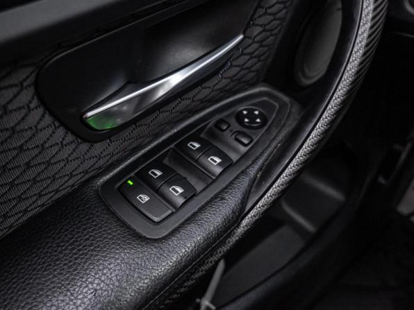BMW 3 серии VI (F3x) с пробегом 2013 года, цена 2 035 000 рублей, 128182 км, седан, Автокод Объявления