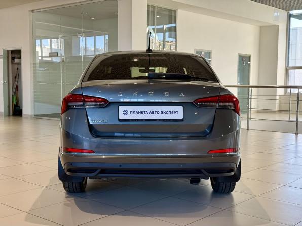 Skoda Rapid II с пробегом 2021 года, цена 1 699 000 рублей, 69300 км, лифтбек, Автокод Объявления