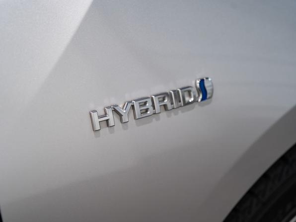 Toyota Prius IV Рестайлинг (XW50) с пробегом 2019 года, цена 1 850 000 рублей, 150500 км, лифтбек, Автокод Объявления