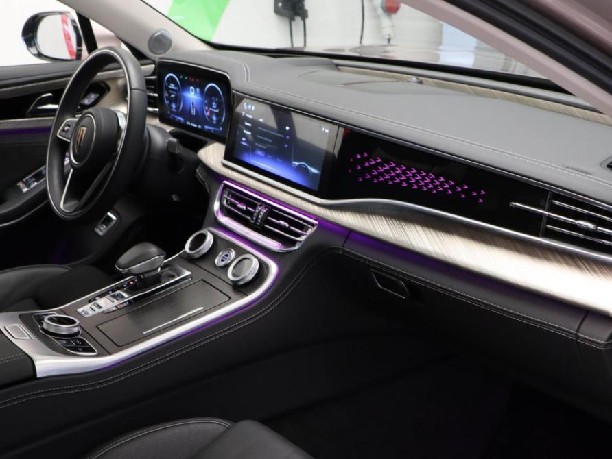Hongqi H9 I Москва  - изображение 23