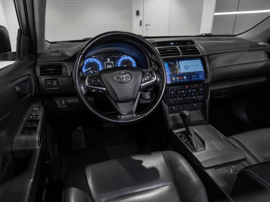 Toyota Camry VII (XV50) Рестайлинг Москва  - изображение 7