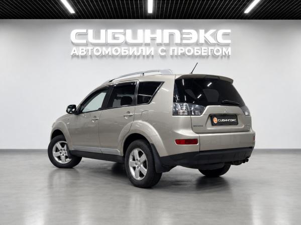 Mitsubishi Outlander II с пробегом 2008 года, цена 1 050 000 рублей, 297000 км, внедорожник, Автокод Объявления