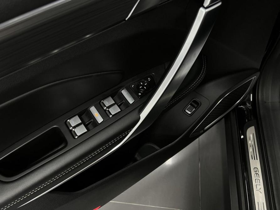Geely Atlas Pro Тверь  - изображение 24