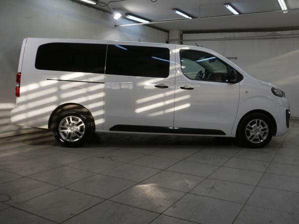 Peugeot Traveller I с пробегом 2021 года, цена 2 999 800 рублей, 120000 км, минивэн, Автокод Объявления