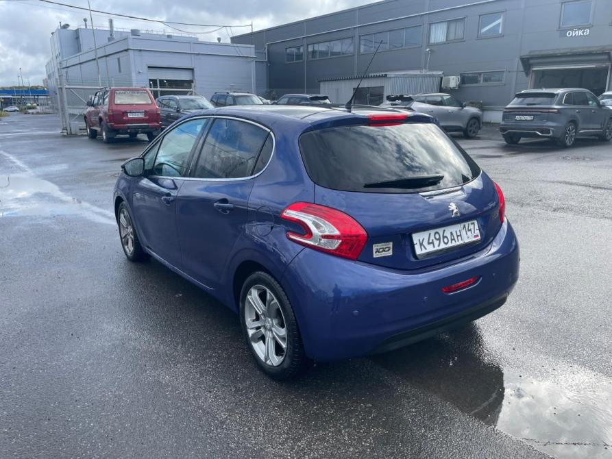 Peugeot 208 I Санкт-Петербург  - изображение 7