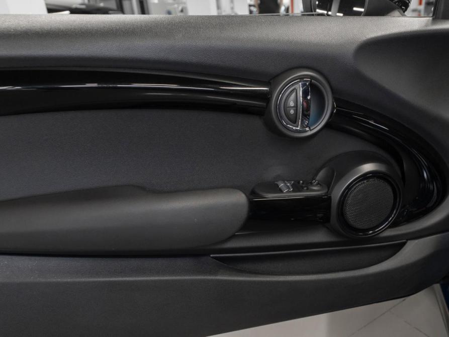 Mini Hatch III (F55/F56) Рестайлинг Москва  - изображение 13