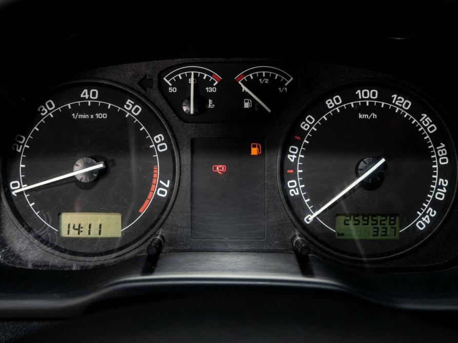 Skoda Octavia I (A4) Рестайлинг Казань  - изображение 9