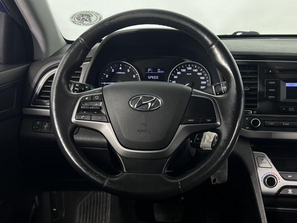 Hyundai Elantra VI (AD) с пробегом 2017 года, цена 1 699 000 рублей, 90133 км, седан, Автокод Объявления