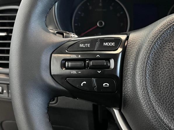 Kia Rio IV с пробегом 2018 года, цена 1 225 000 рублей, 206399 км, седан, Автокод Объявления