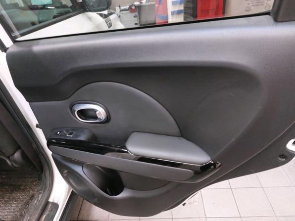 Kia Soul II Рестайлинг с пробегом 2017 года, цена 1 415 000 рублей, 72579 км, хэтчбек, Автокод Объявления