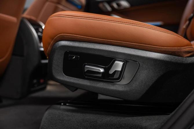 Новый BMW X7 I (G07) Рестайлинг 2026 года, цена 17 920 000 рублей, внедорожник, Автокод Объявления