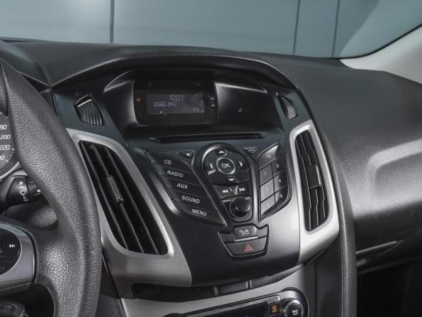 Ford Focus III с пробегом 2012 года, цена 940 000 рублей, 184445 км, седан, Автокод Объявления