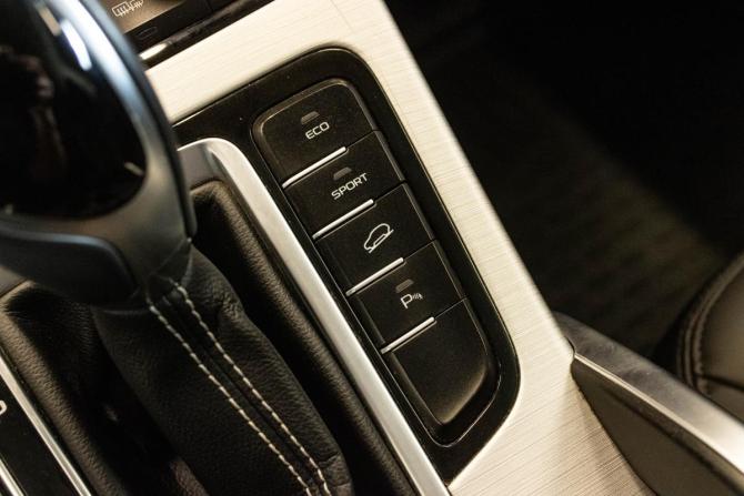 Geely Atlas I с пробегом 2019 года, цена 1 580 000 рублей, 123040 км, внедорожник, Автокод Объявления