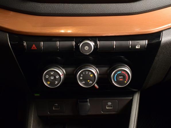 Lada (ВАЗ) Vesta I Рестайлинг (NG) с пробегом 2023 года, цена 1 449 999 рублей, 39156 км, седан, Автокод Объявления