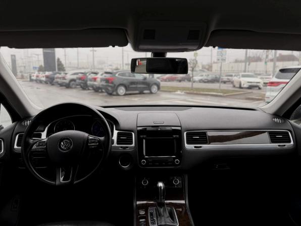 Volkswagen Touareg II с пробегом 2013 года, цена 2 189 900 рублей, 152693 км, внедорожник, Автокод Объявления