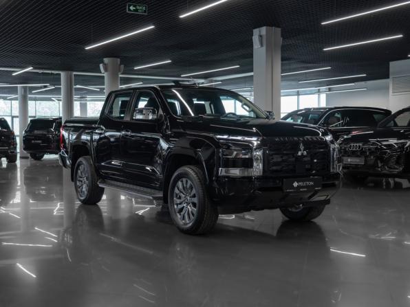Mitsubishi L200 VI с пробегом 2025 года, цена 5 400 000 рублей, 42 км, пикап, Автокод Объявления