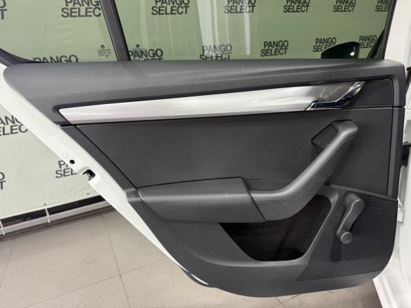Skoda Octavia III (A7) Рестайлинг с пробегом 2017 года, цена 1 188 000 рублей, 142796 км, лифтбек, Автокод Объявления