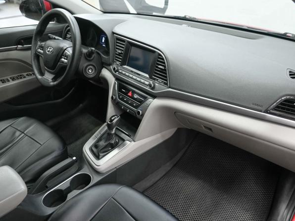 Hyundai Elantra VI (AD) с пробегом 2017 года, цена 1 269 900 рублей, 94157 км, седан, Автокод Объявления