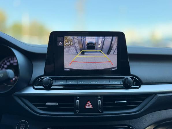 Kia Cerato IV Рестайлинг с пробегом 2022 года, цена 2 190 000 рублей, 75220 км, седан, Автокод Объявления