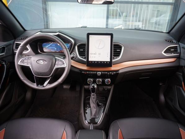 Lada (ВАЗ) Vesta I Рестайлинг (NG) с пробегом 2024 года, цена 1 380 000 рублей, 53659 км, универсал, Автокод Объявления