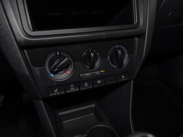 Skoda Rapid I Рестайлинг с пробегом 2019 года, цена 1 230 000 рублей, 131238 км, лифтбек, Автокод Объявления