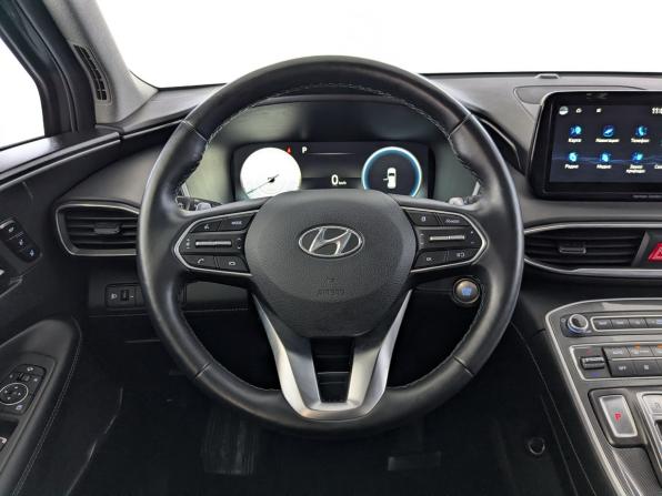 Hyundai Santa Fe IV Рестайлинг с пробегом 2022 года, цена 4 200 000 рублей, 36618 км, внедорожник, Автокод Объявления