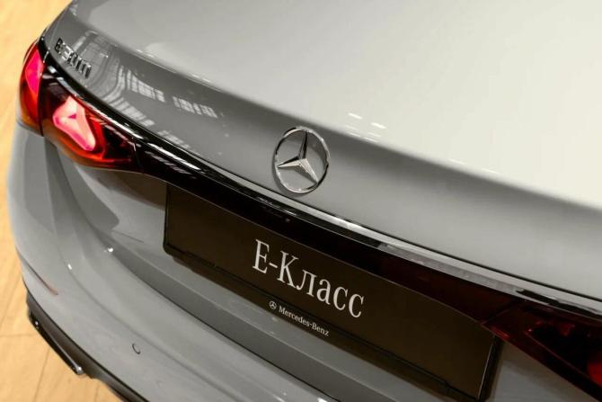 Новый Mercedes-Benz E-Класс VI (W214 S214) 2026 года, цена 10 420 000 рублей, седан, Автокод Объявления