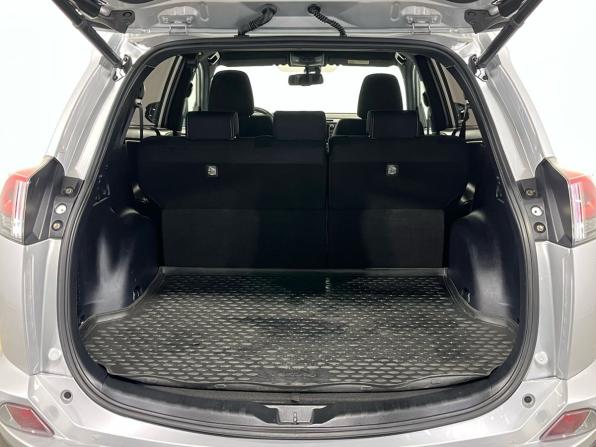 Toyota RAV4 IV (XA40) Рестайлинг с пробегом 2018 года, цена 2 754 000 рублей, 68370 км, внедорожник, Автокод Объявления