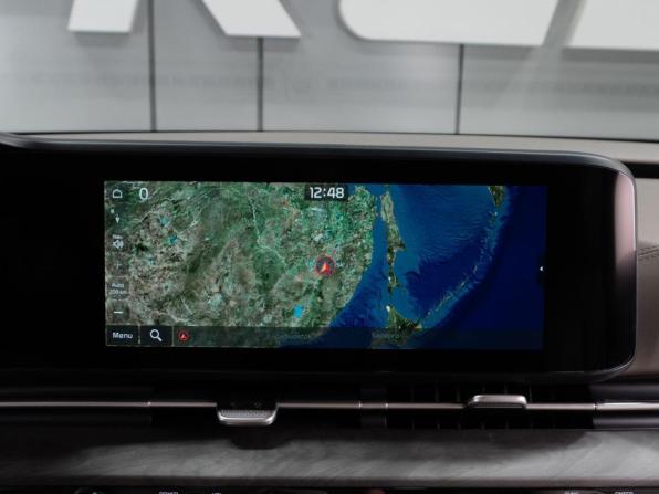 Kia Carnival IV с пробегом 2022 года, цена 4 300 000 рублей, 40348 км, минивэн, Автокод Объявления