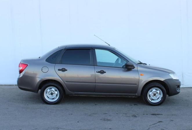 Lada (ВАЗ) Granta I с пробегом 2016 года, цена 360 000 рублей, 117482 км, седан, Автокод Объявления