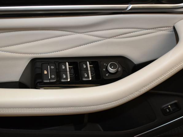 Geely Monjaro I с пробегом 2023 года, цена 3 069 000 рублей, 57123 км, внедорожник, Автокод Объявления