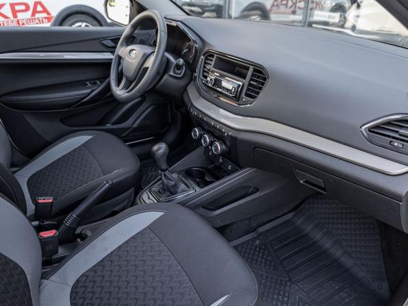 Lada (ВАЗ) Vesta I Рестайлинг (NG) с пробегом 2023 года, цена 1 288 376 рублей, 8586 км, седан, Автокод Объявления