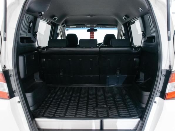 Honda Freed I Рестайлинг с пробегом 2012 года, цена 1 220 000 рублей, 86386 км, компактвэн, Автокод Объявления