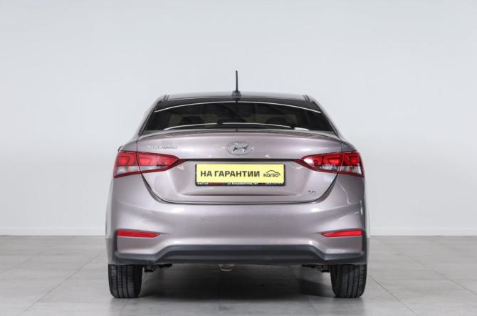 Hyundai Solaris II с пробегом 2019 года, цена 1 499 000 рублей, 83000 км, седан, Автокод Объявления