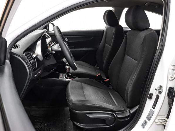 Kia Rio IV Рестайлинг с пробегом 2021 года, цена 1 349 000 рублей, 89641 км, седан, Автокод Объявления
