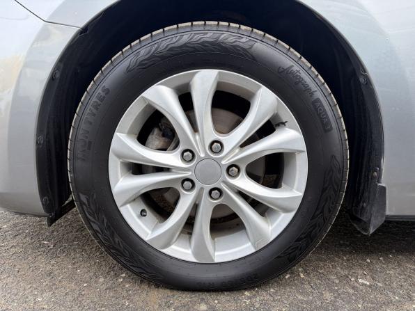 Mazda 3 III (BM) с пробегом 2013 года, цена 990 000 рублей, 143722 км, седан, Автокод Объявления