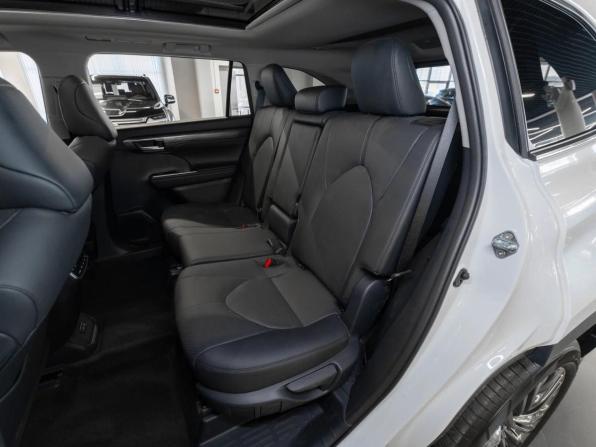 Toyota Highlander IV (XU70) с пробегом 2026 года, цена 5 950 000 рублей, 30 км, внедорожник, Автокод Объявления