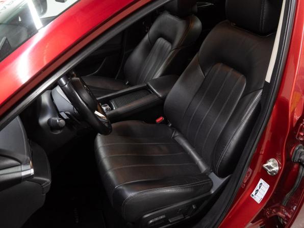 Mazda 6 III (GJ) Рестайлинг 2 с пробегом 2020 года, цена 2 399 000 рублей, 105530 км, седан, Автокод Объявления