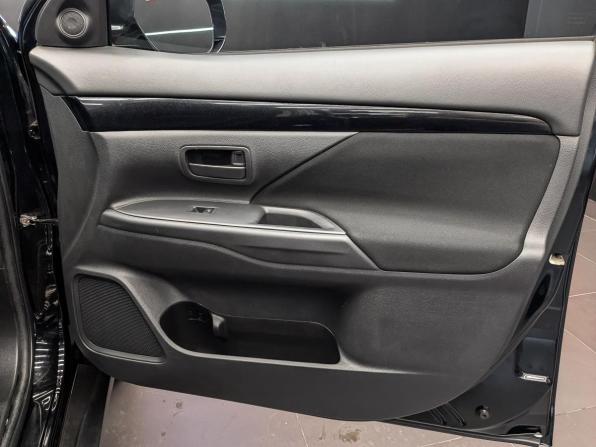 Mitsubishi Outlander III Рестайлинг 3 с пробегом 2020 года, цена 1 950 000 рублей, 125274 км, внедорожник, Автокод Объявления