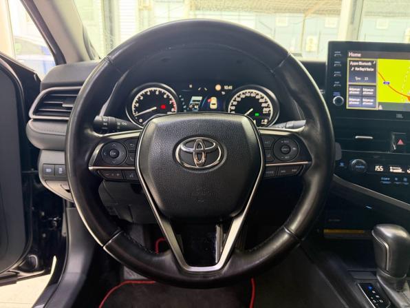 Toyota Camry VIII (XV70) Рестайлинг с пробегом 2021 года, цена 2 900 000 рублей, 122800 км, седан, Автокод Объявления