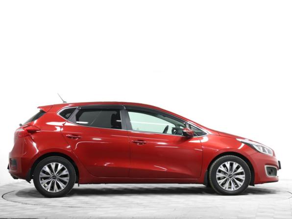 Kia Ceed II Рестайлинг с пробегом 2016 года, цена 1 249 000 рублей, 65404 км, хэтчбек, Автокод Объявления