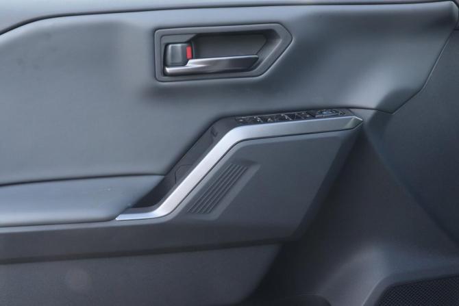 Toyota RAV4 VI (XA60) с пробегом 2025 года, цена 4 850 000 рублей, 10 км, внедорожник, Автокод Объявления