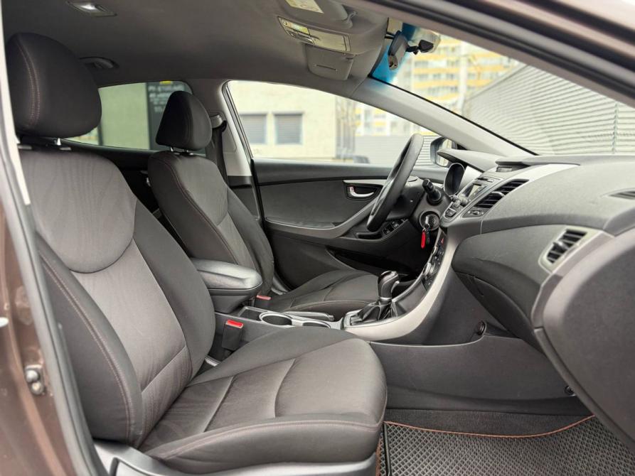 Hyundai Elantra V (MD) Рестайлинг Санкт-Петербург  - изображение 20